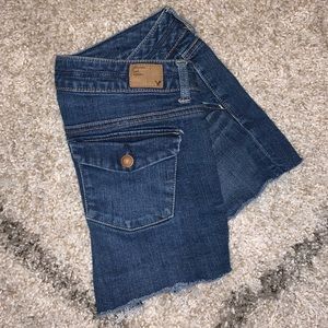 American Eagle Stretch denim shorts Size 8